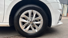 Skoda Fabia 1.0 MPI 80 SE Comfort 5dr Petrol Hatchback